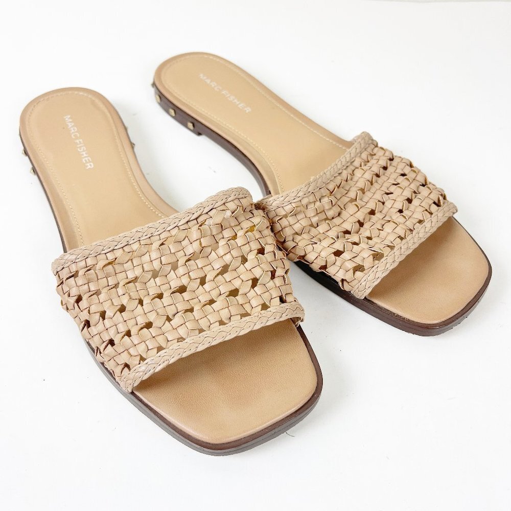 2/$30 Marc Fisher Woven Tan Jeremy Slide Sandal 9M
